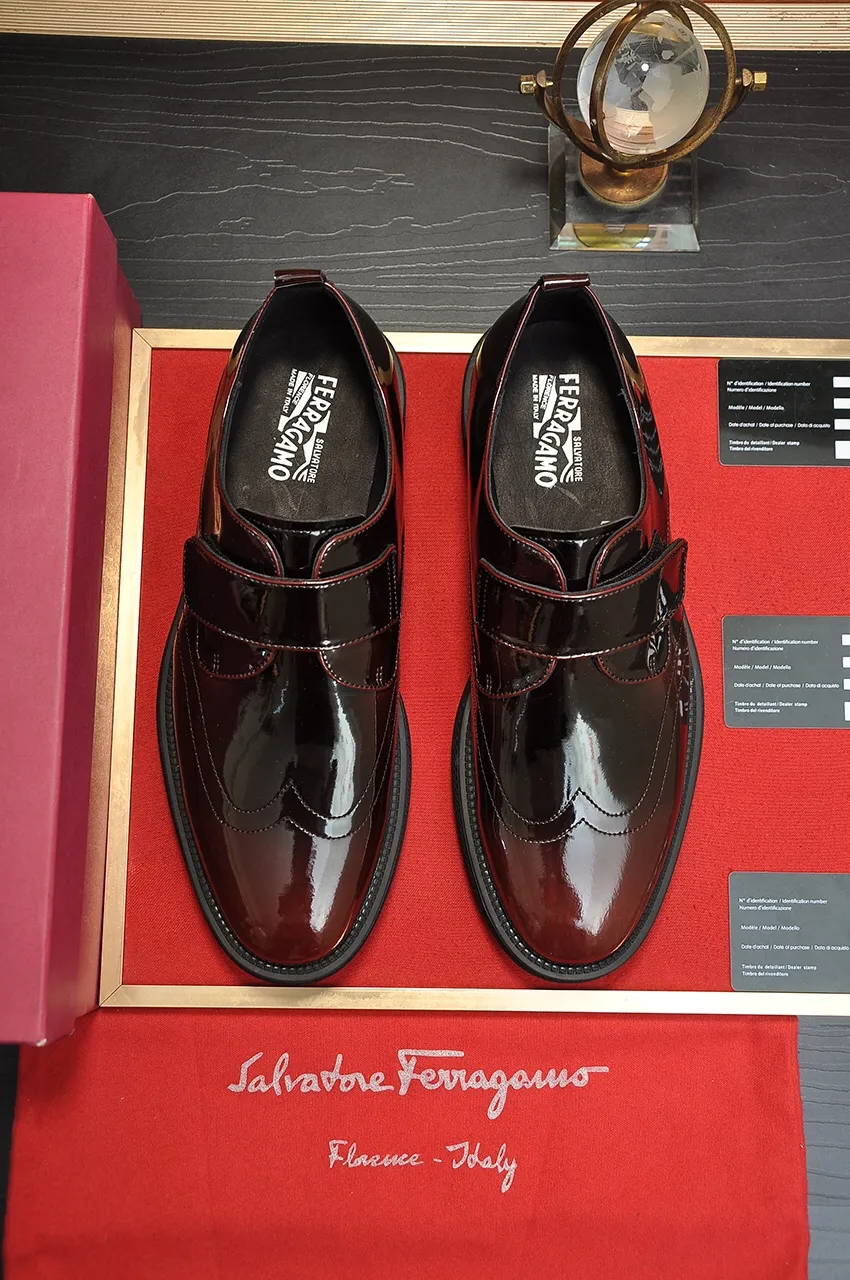 Men's shoes 💰720💶 [Ferragamo/Ferragamo] The latest model in the counter. Original imported open-sided high-quality cowhide hand-woven + imported 🐂 cowhide + original luxury metal buckle + original combination outsole. Comparison without pressure 38--45 (45 custom-made)